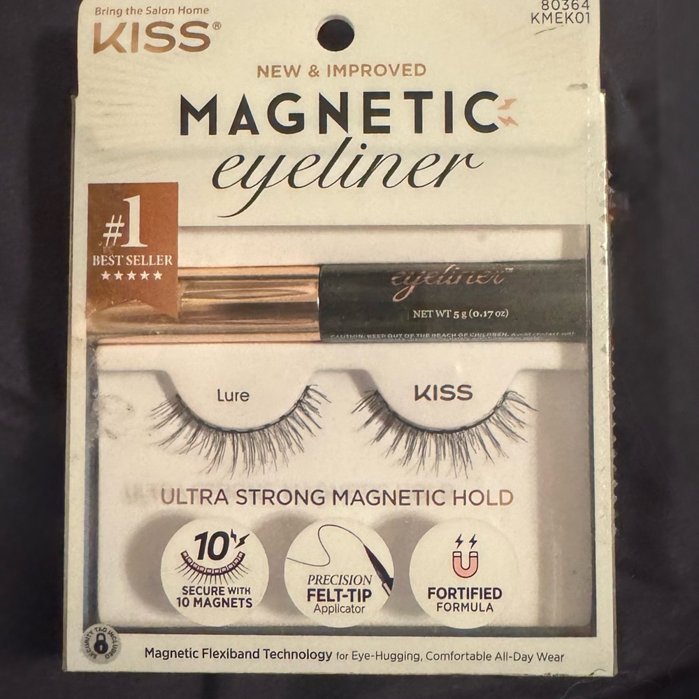 KISS Ultra Strong Magnetic Hold Eyeliner & LURE Eyelashes